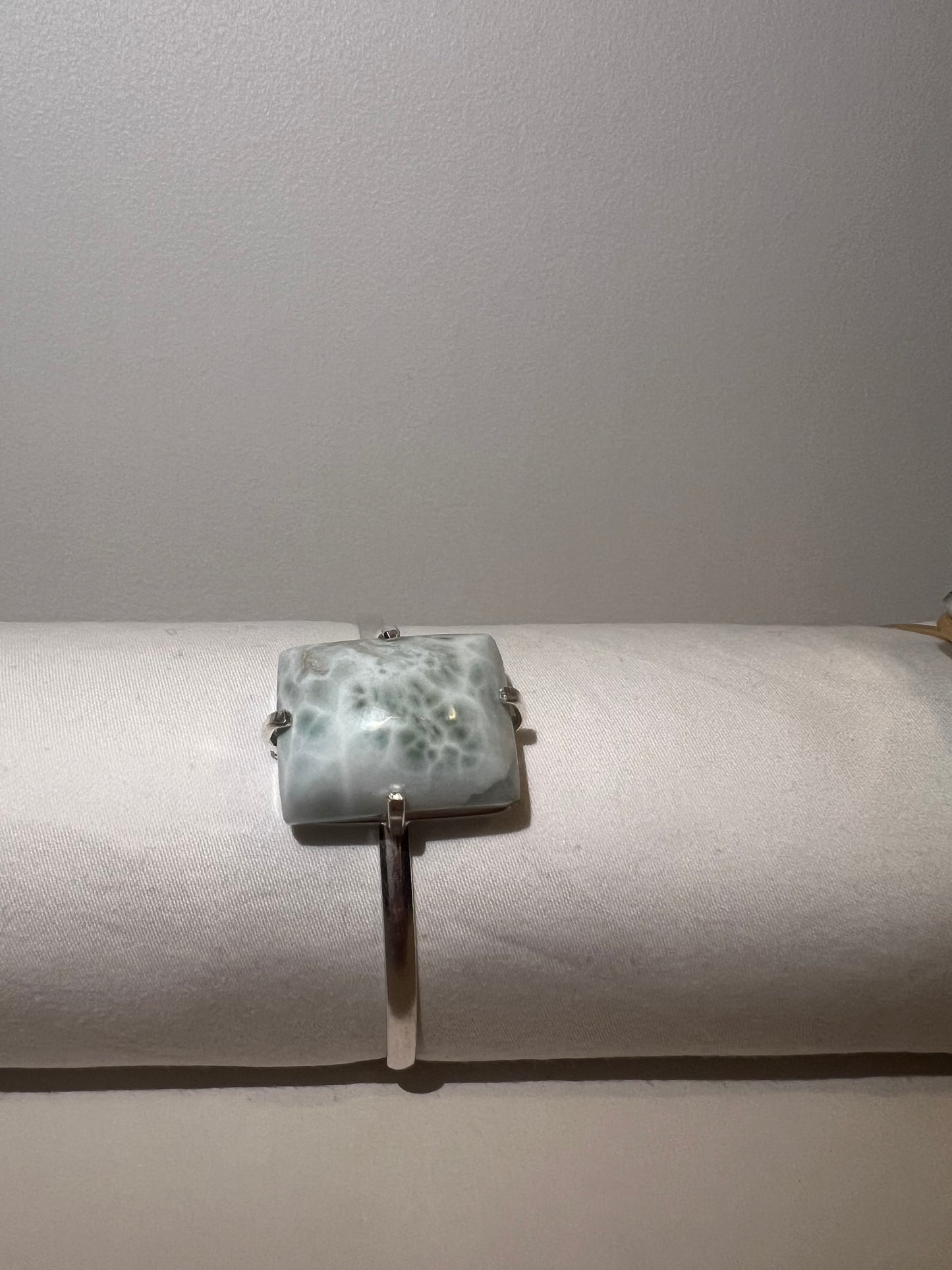 Larimar cabochon simple bracelets